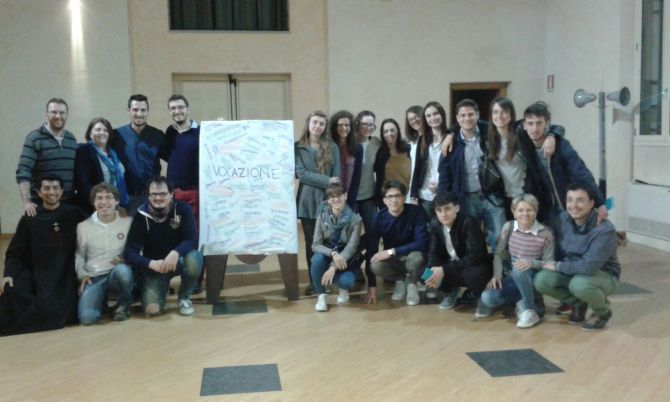 f827dfa82faacf45a09bba4ba8378baf