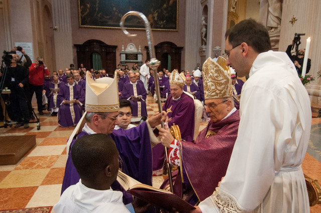 don_daniele_gianotti_ordinazione_vescovo_crema_r (1)